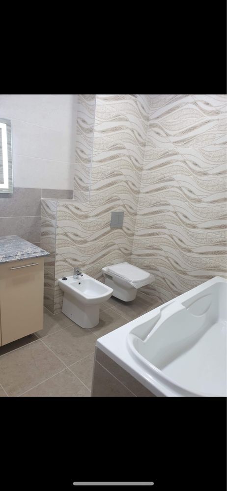 Apartament 3 camere decomandat Isaran
