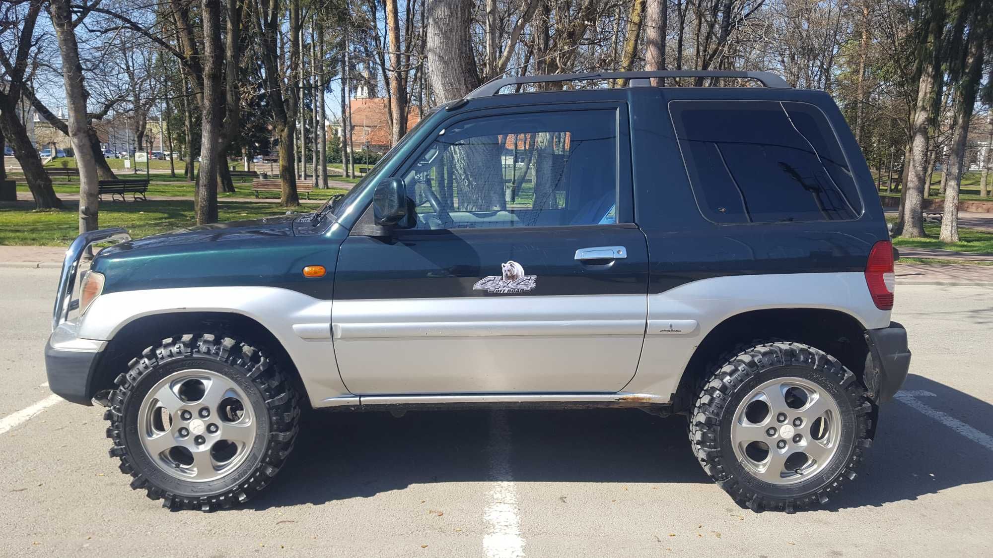 Mitsubishi Pajero Pinin 1.8 benzină GDI, 4x4, an 2000, 192.000 km