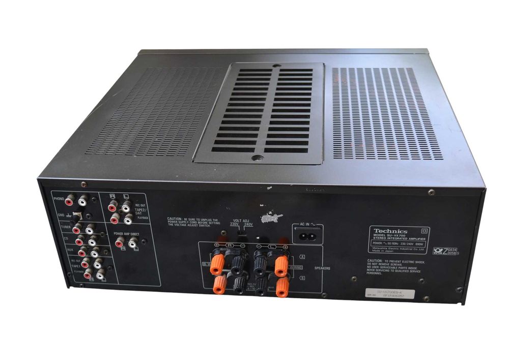 Amplificator Technics SU VX 700