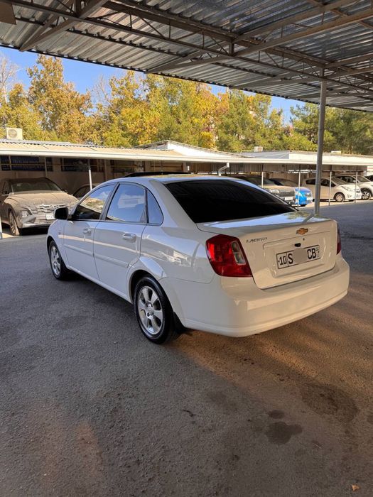 Gentra 3-pz avtamat. 2022. Metan gaz