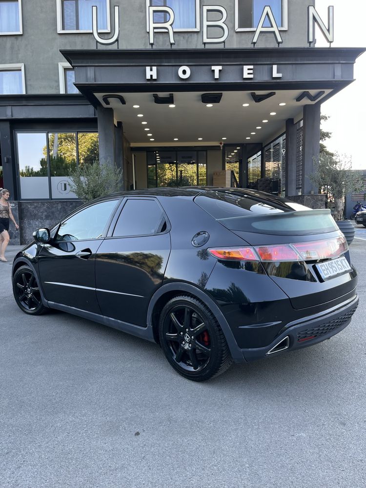 Honda Civic 8 2.2 diesel-Всички екстри!!!