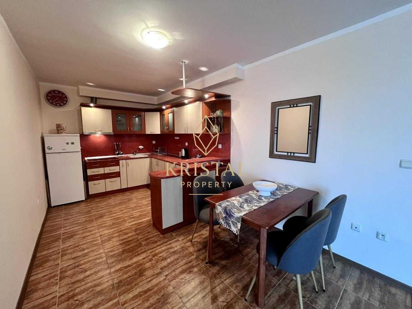 ID: 299 Просторен апартамент, студио във вилна зона Кошарице