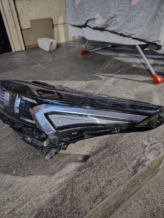 Продам фару KIA Cerato