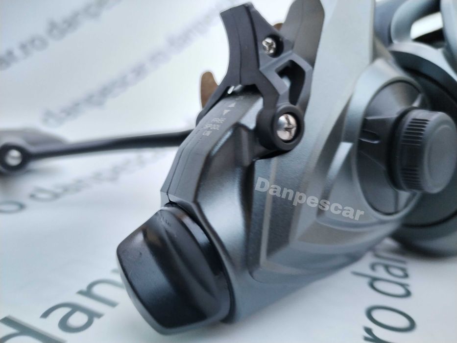 Mulineta Crap EastShark BAIT MASTER 6000 cu BAITRUNNER 0,31mm/175m