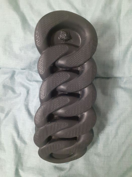 Versace chain reaction triple black