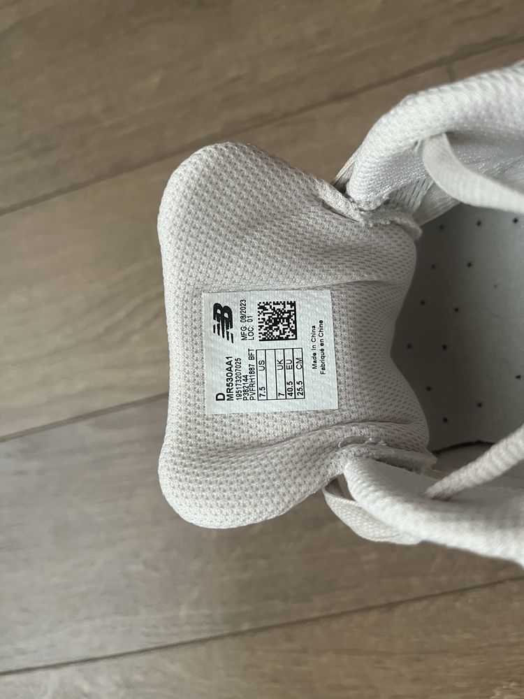 маратонки New Balance ‘530’