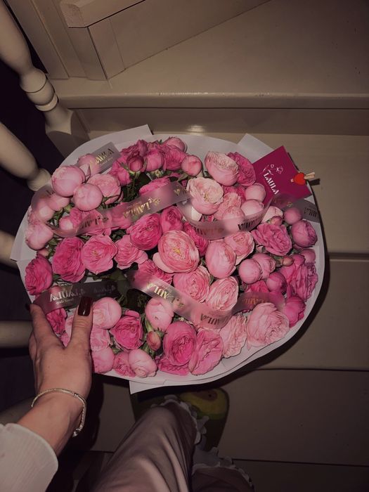 Продам цветы срочно очень красивые