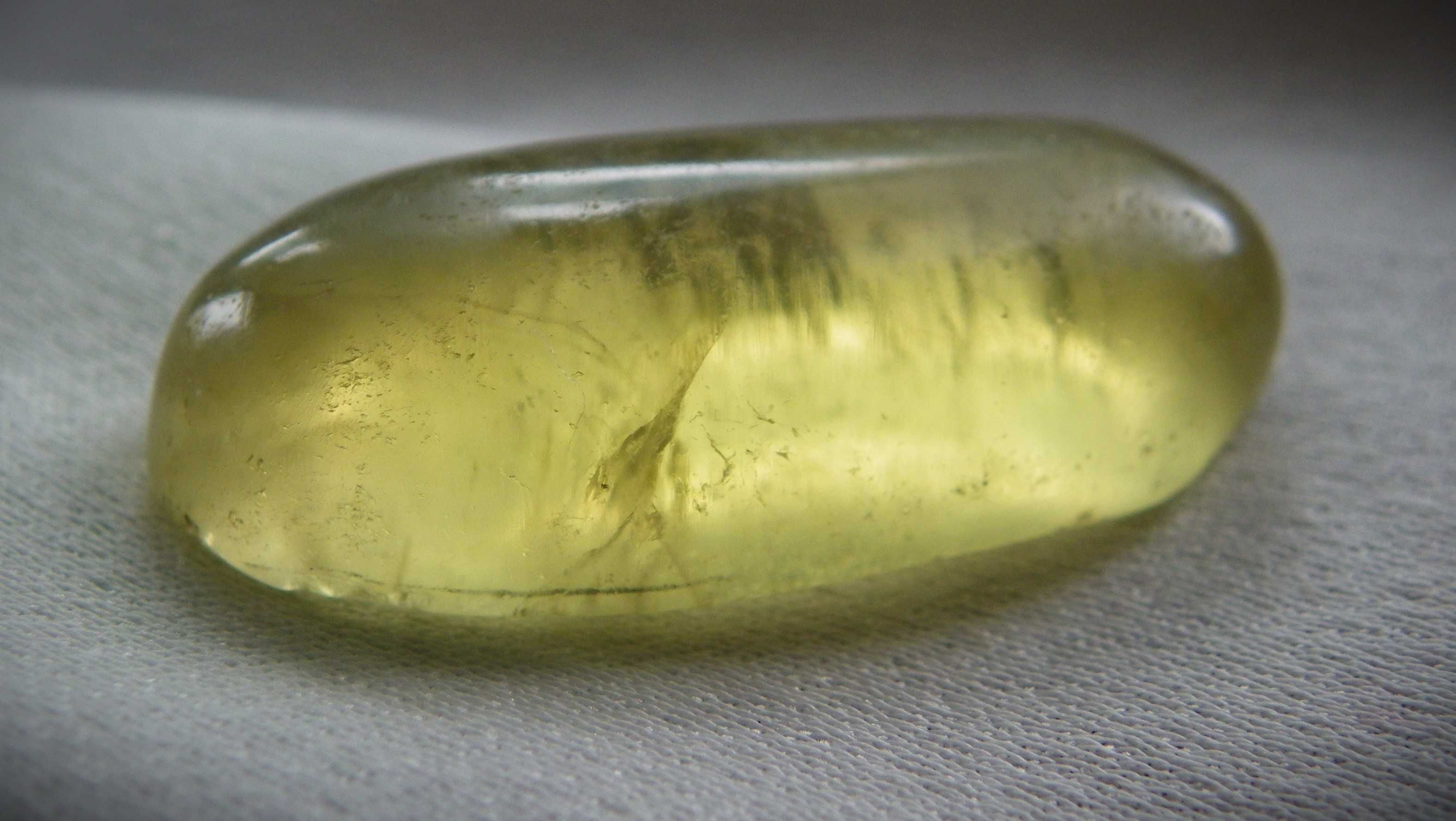 Либийско пустинно стъкло*Libyan desert glass*метеорит тектит