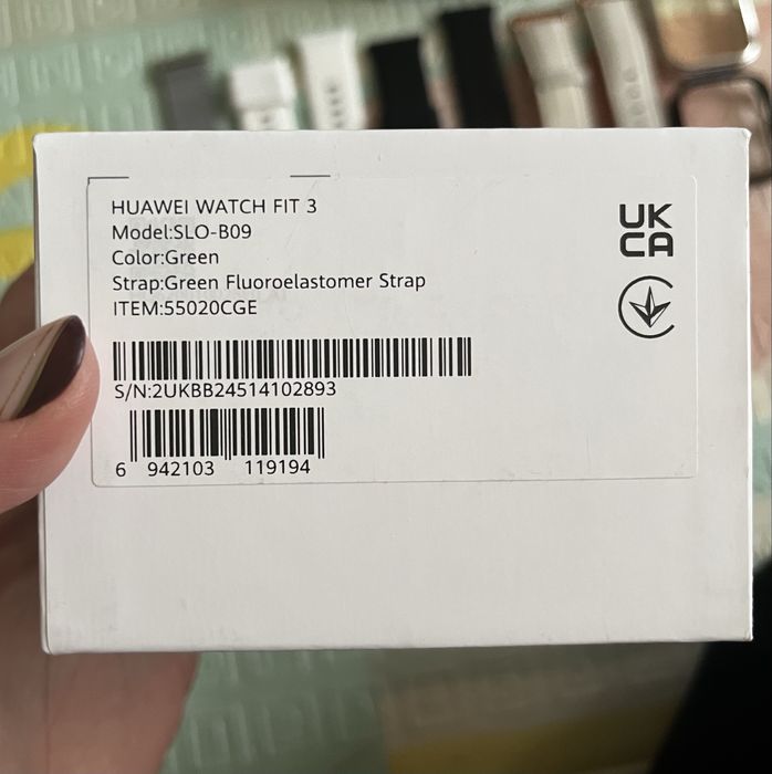 Часовник Huawei Fit 3 + каишки и кейсове