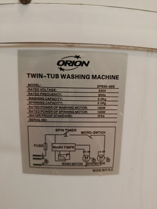 Продам стиральную машину полуавтомат Орион .