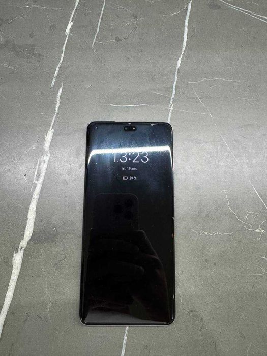 Honor 200 Pro с гаранция