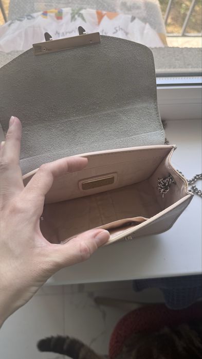 Продам сумку Furla Julia