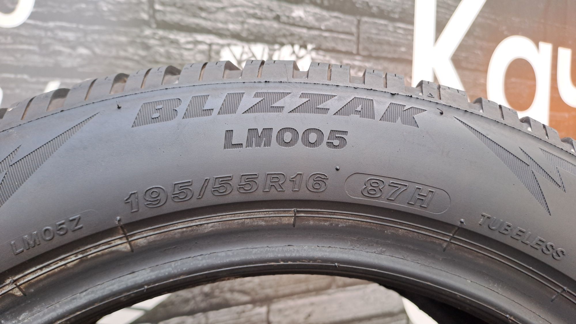 4бр. Зимни 195/55/16 Bridgestone Blizzak LM 005