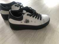 Sneakers Toghosi