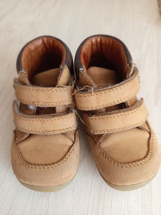 Боси обувки 22 номер (14 см.стелка)