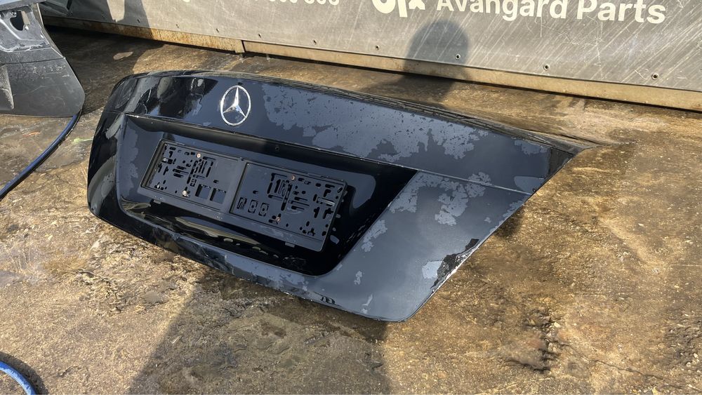Багажна врата Mercedes C W204 (2006-2014)