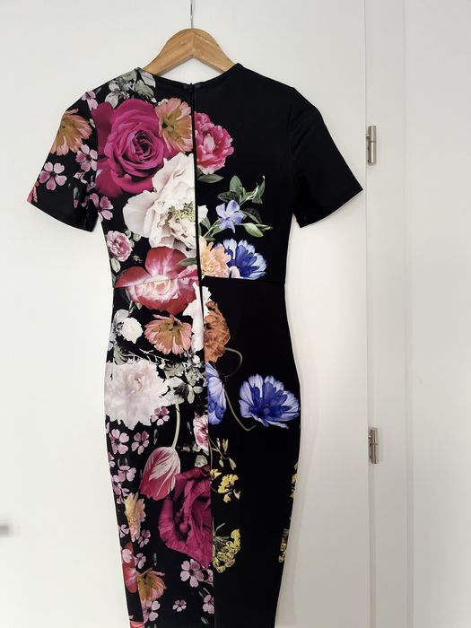 Rochie cambrata Asos