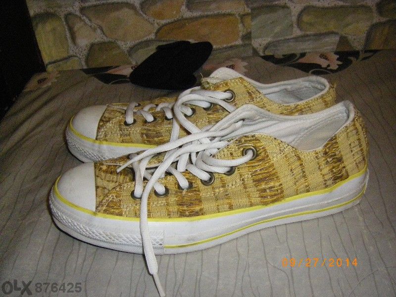 Полукецове Converse
