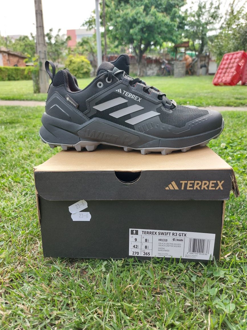 Продавам маратонки Adidas Terrex Swift R3 GTX