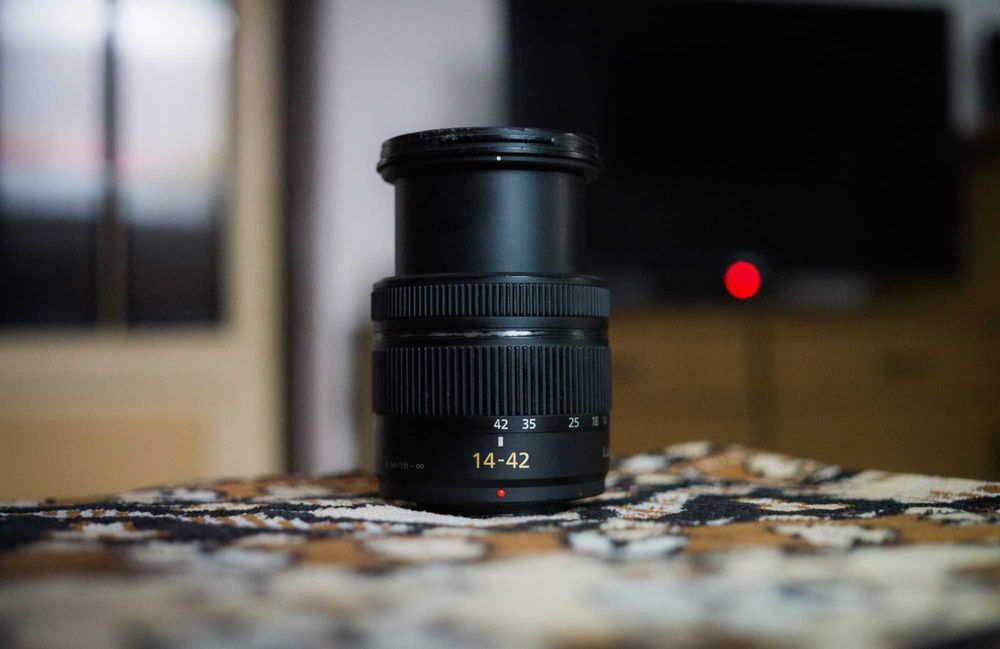 Obiectiv Mirorr Panasonic G Vario 14-42 mm , Mega Ois.