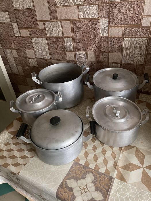 Тазы большие эмалированные