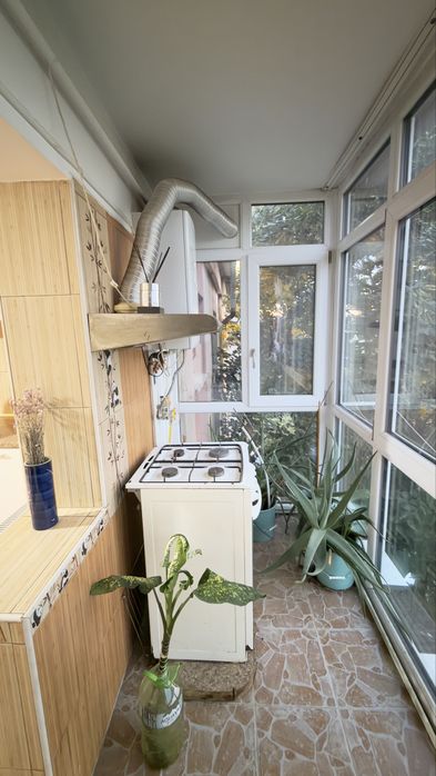 Proprietar,Vând apartament 3 camere Rovine