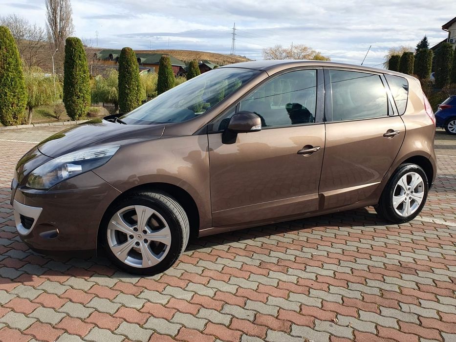 -Renault scenic facelift-2011-1.5diesel-107cai-euro5-germania adusa-