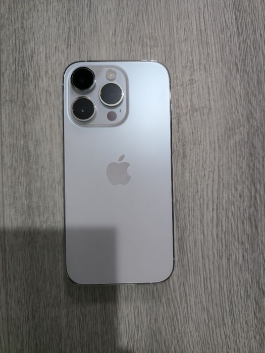 Vând/Schimb iPhone 14 pro stare excelentă