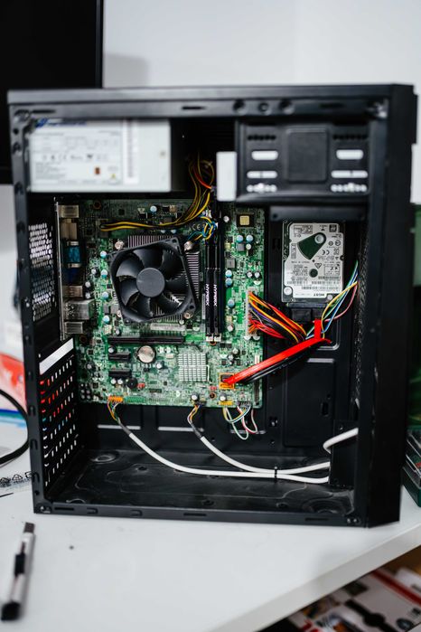 Calculator i5 Intel Graphic 500 gb HDD