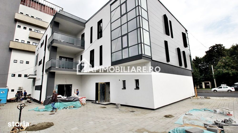 Spatiu comercial si birouri 70-300mp la parter ,zona Gh.Doja