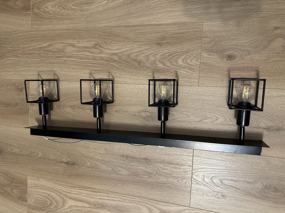 Vand aplica Inspire 4 becuri