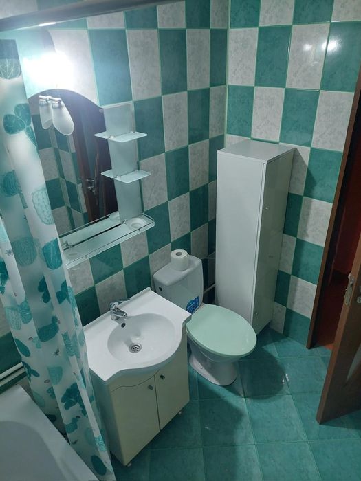 Vand apartament 2 camere