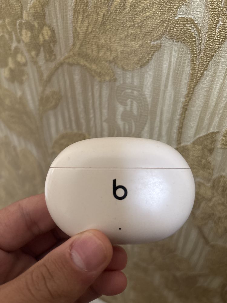 Beats studio buds+