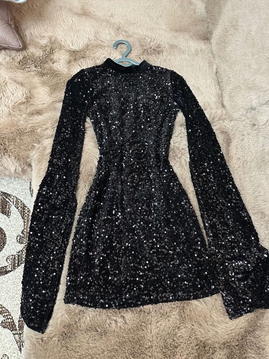 Новое вечернее платье с пайетками - XS