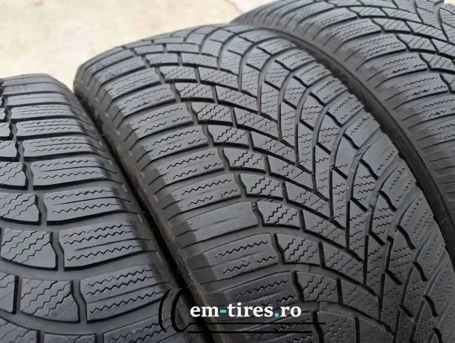 SET 4 Anvelope Iarna 225/55 R18 BRIDGESTONE Blizzak LM005 102V