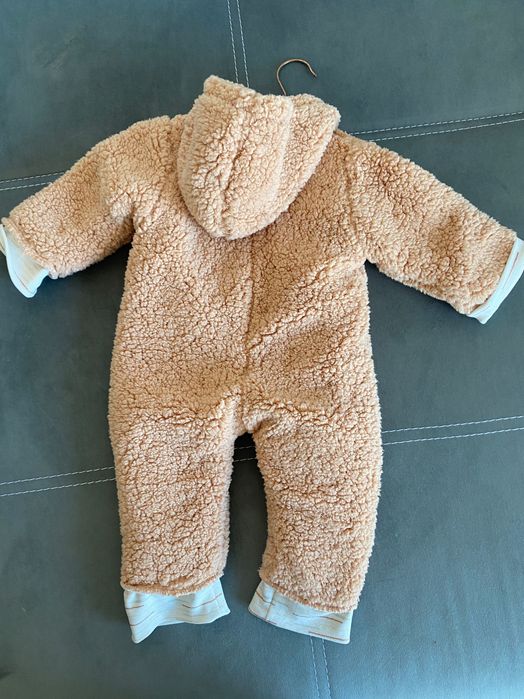 Космонавт за бебе НОВ