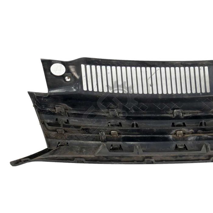 Решетка Volkswagen Golf VI 2008-2016 ID: 145015