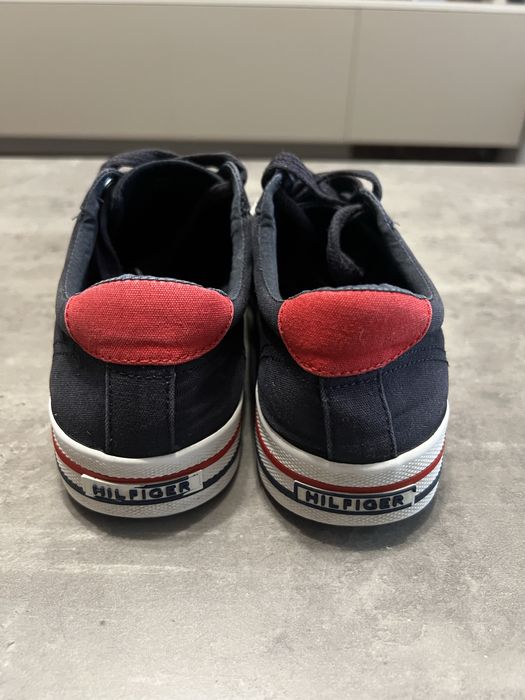 Дамски кецове Tommy Hilfiger