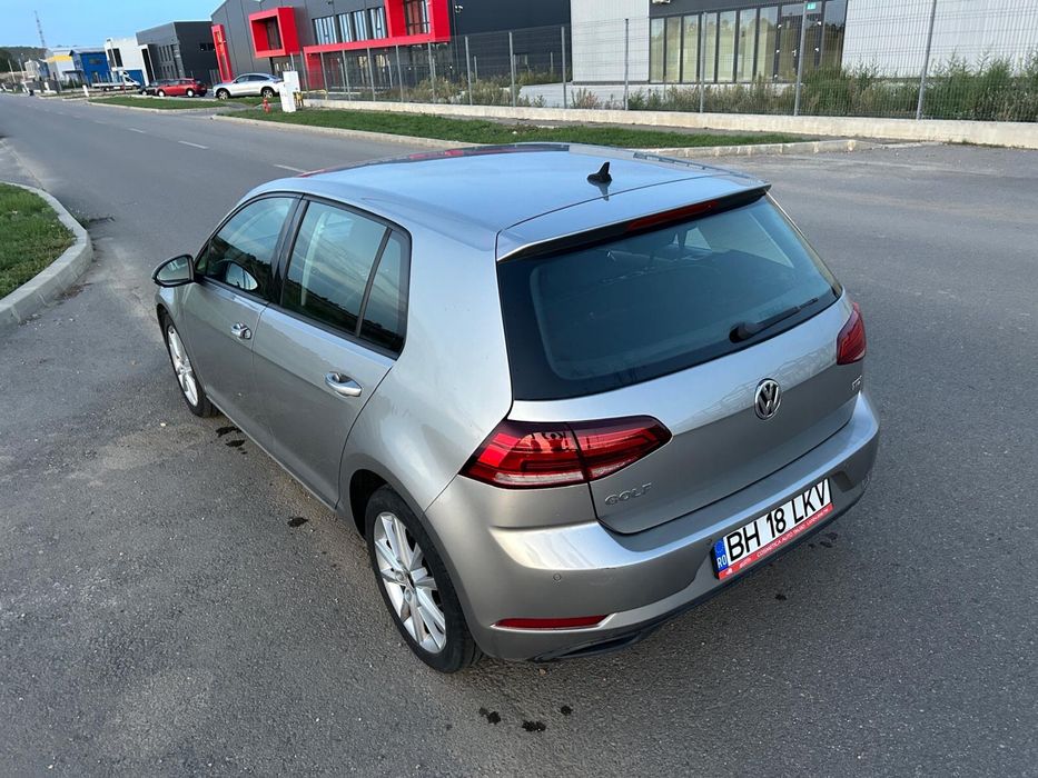 Vand golf 7/an 2017/stare impecabila