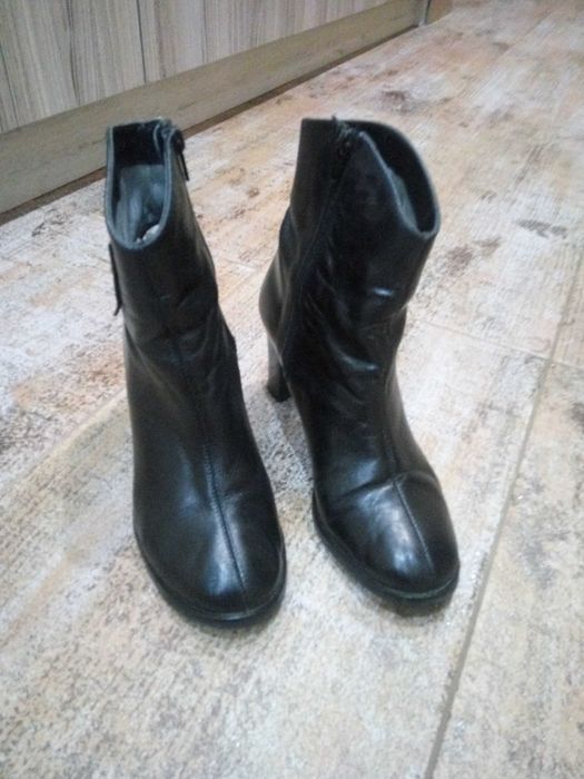 Боти 38 номер, естествена кожа