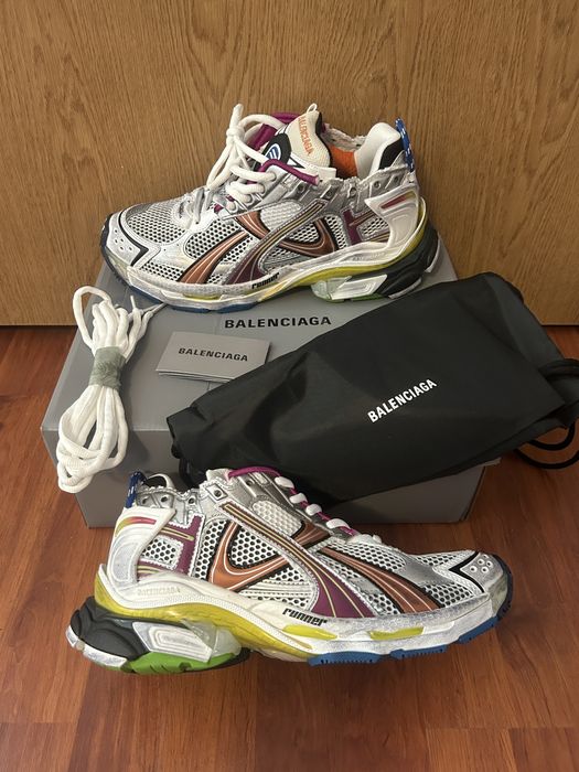balenciaga runners multicolor