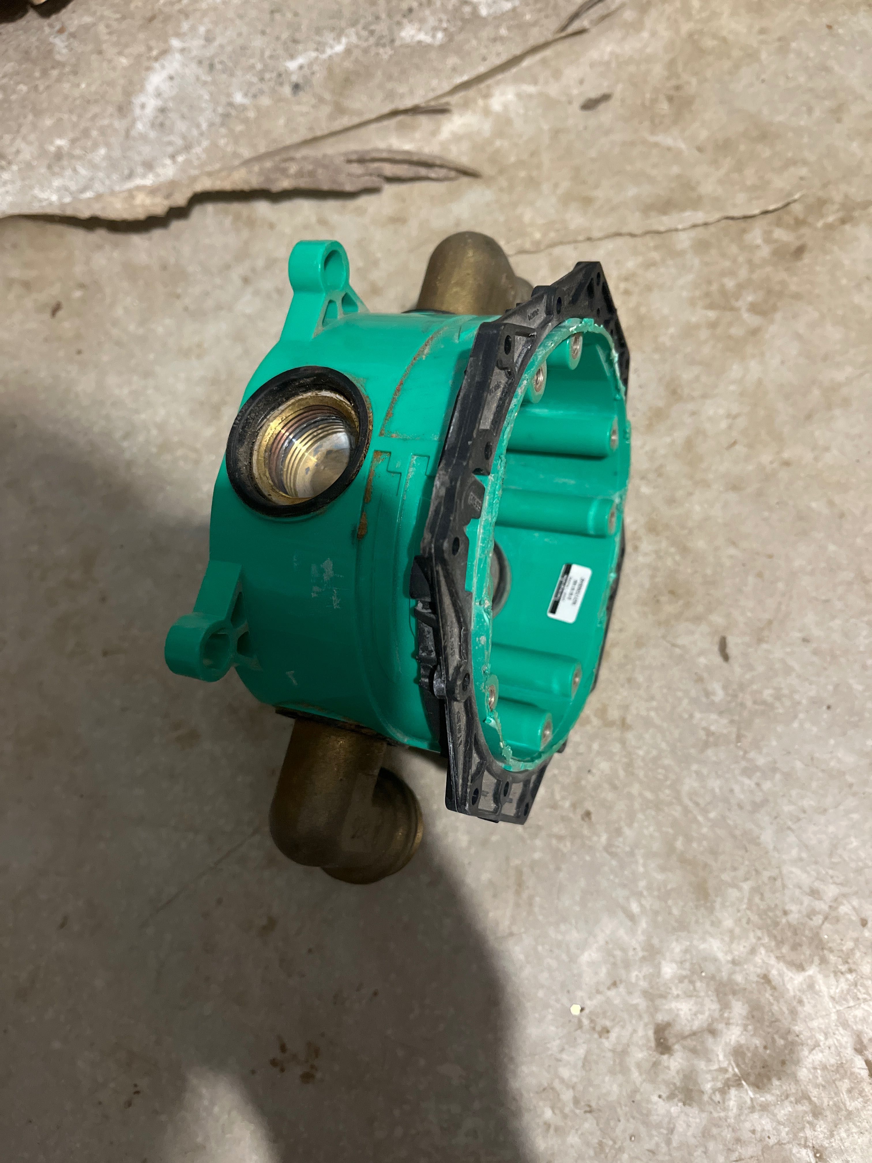 I Box  Hansgrohe