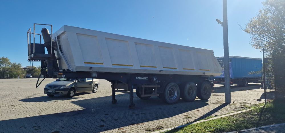 Semiremorca Schmitz