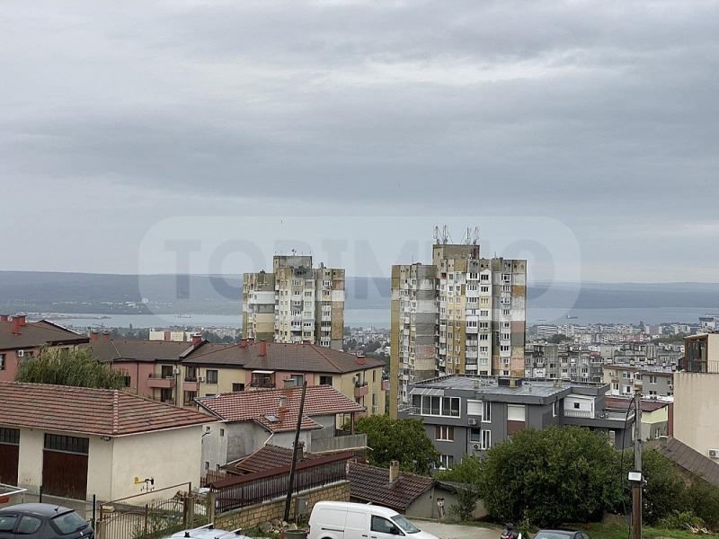 Продава се Двустаен апартамент в Варна, м-т Пчелина - 50 кв.м за 2060 €/кв.м - Снимка #6