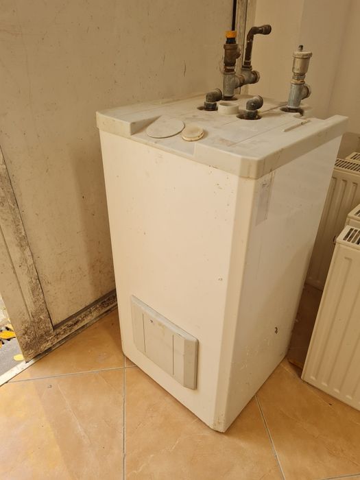 Calorifere de vanzare + Boiler junkers