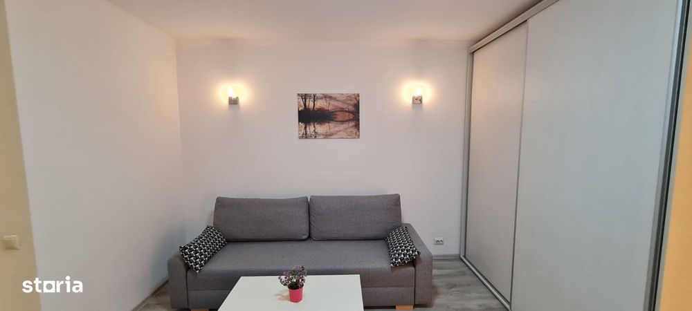 Proprietar, Favorit, 9/9, 32 mp, metrou la 100 m, mobilata si utilata