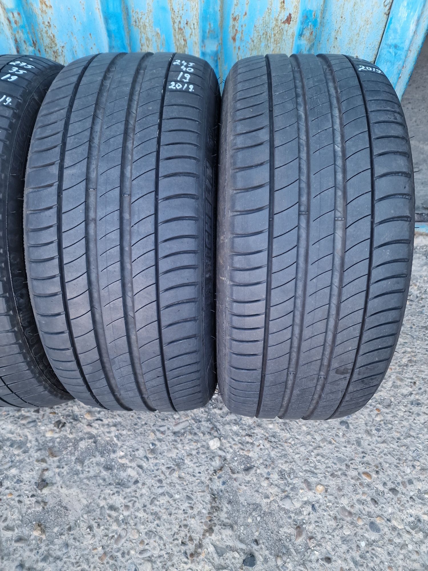 Anvelope Vară 245.40.19+275.35.19 Michelin Runflet An 2019