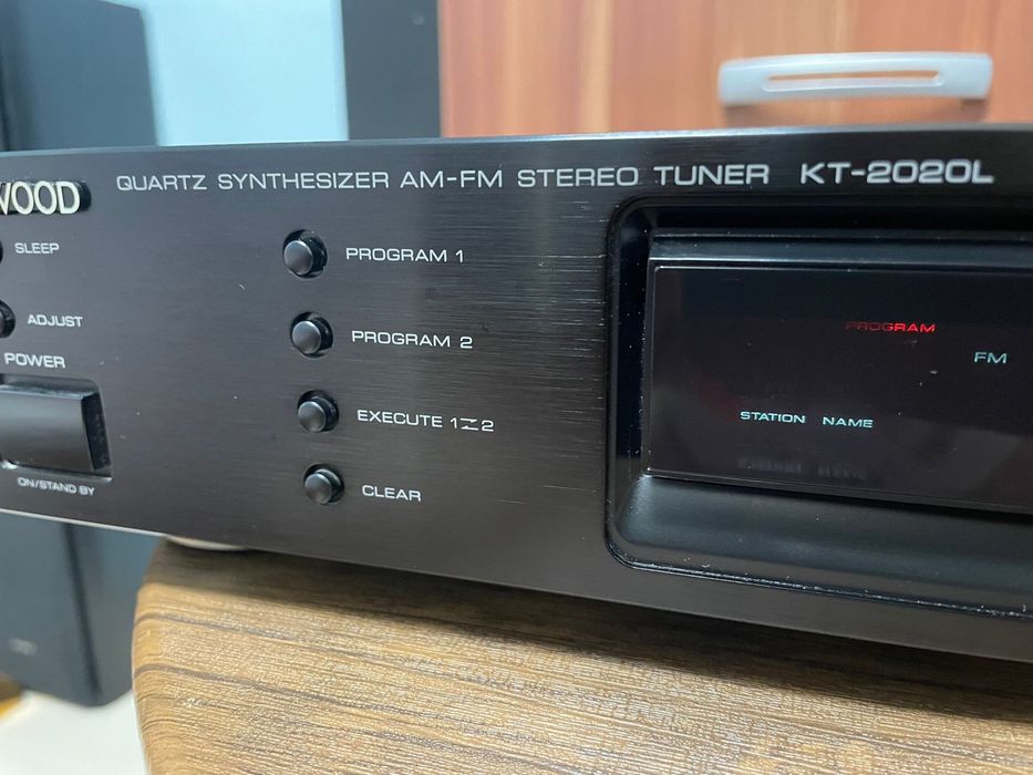 Kenwood KT-2020L Stereo Tuner FM/AM