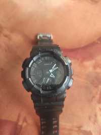Продавам часовник Casio GA 120BB