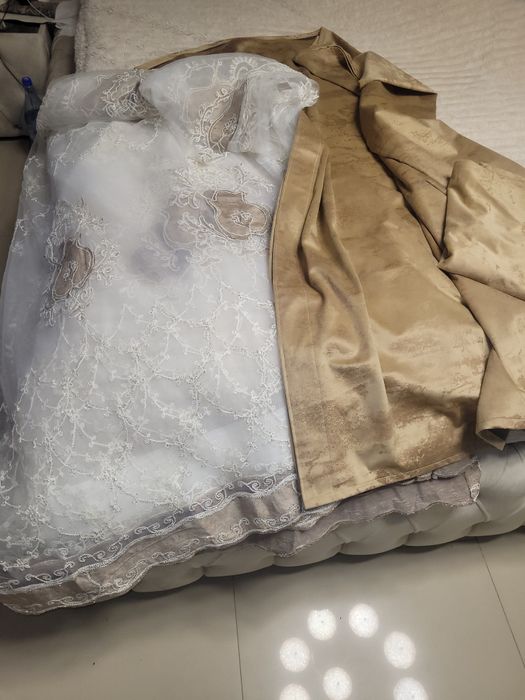 Draperie de catifea și perdea noi